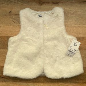 Baby B’gosh 24M faux fur vest